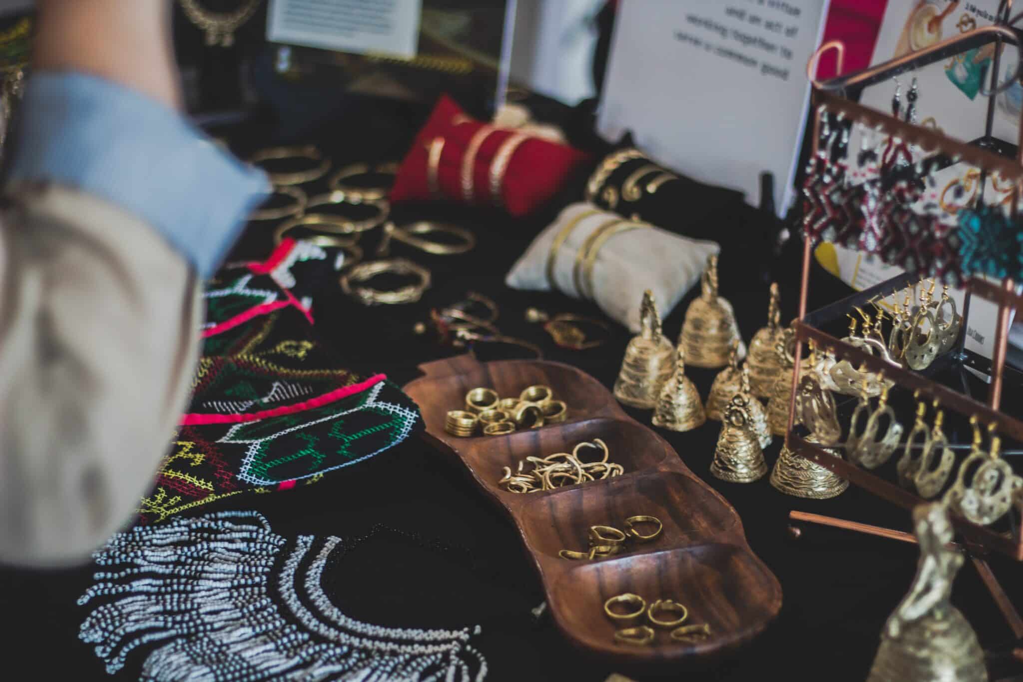 How to Make Money Selling Jewelry From Home [23 Stellar Ways]