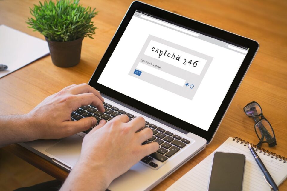 Captcha typing jobs using mobile phone Captcha typing jobs using mobile phone