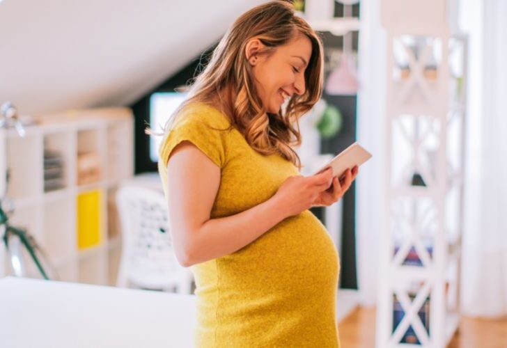 How to Make Money While Pregnant and Unemployed